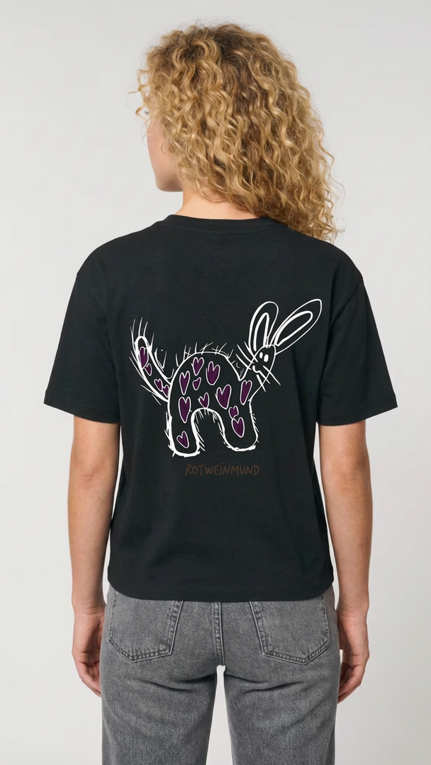 Rotweinmund T-Shirt Rückseite mit süßem Hasenmotiv Kinderzeichnung von Anton